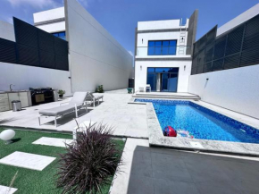 Sea Breeze Luxury Villa